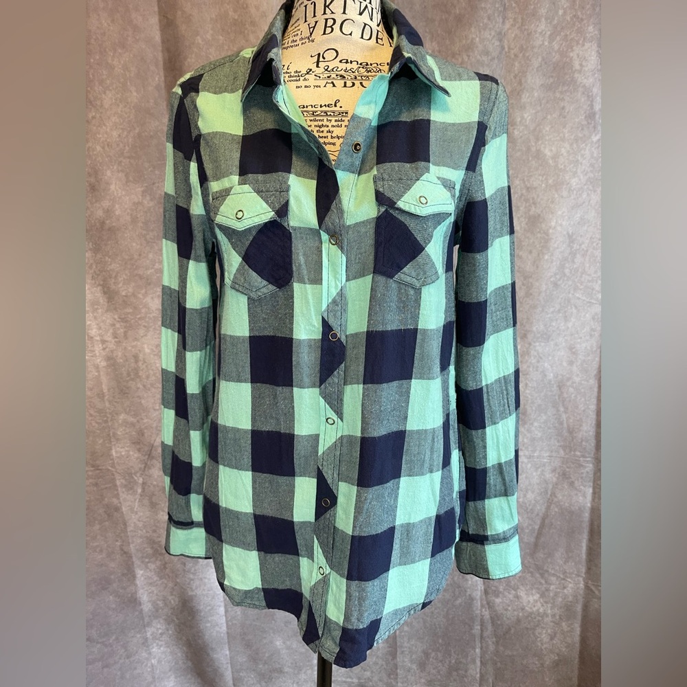 Women’s Arizona Jeans Mint Green and Navy Buffalo Plaid Button-Up Shirt